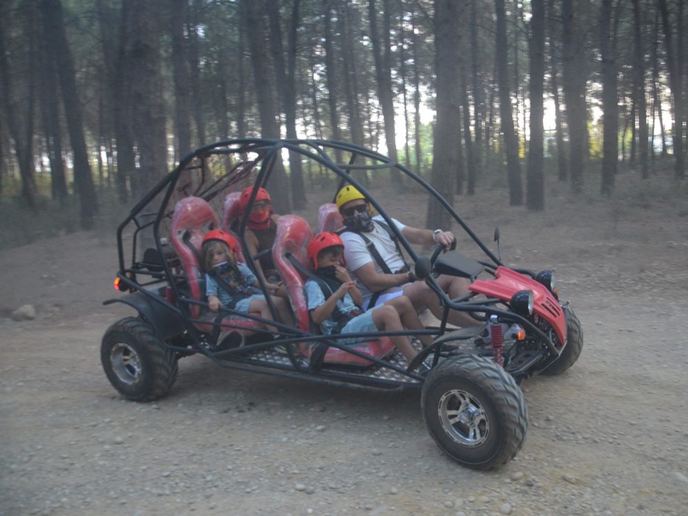 Familien 4-sitziger Buggy-Safari-Tour – Side