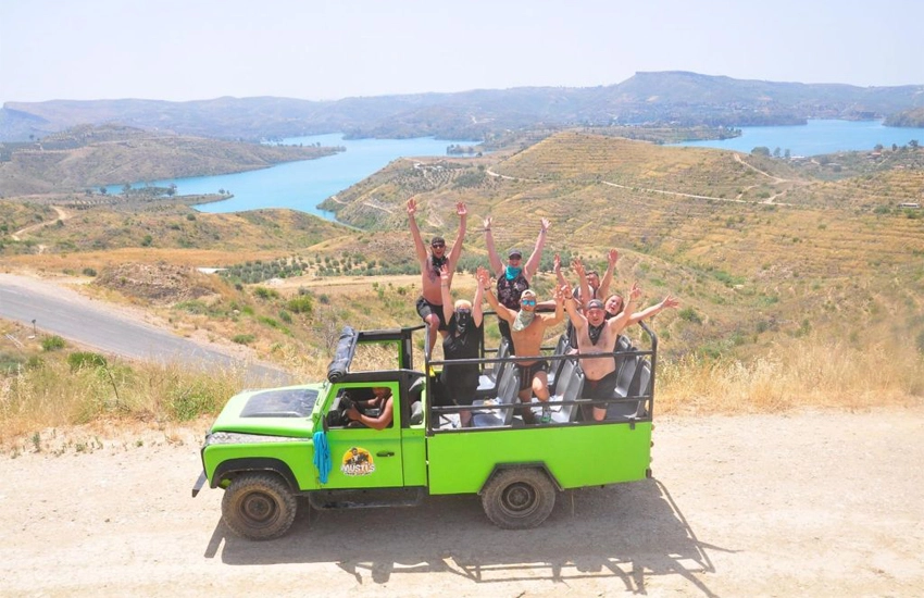 Aileler için VIP Jeep Safari Macerası