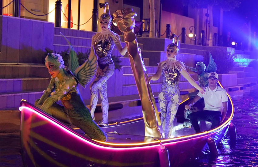 The Land of Legends – Night Show