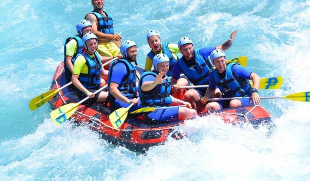 Rafting Tour Side