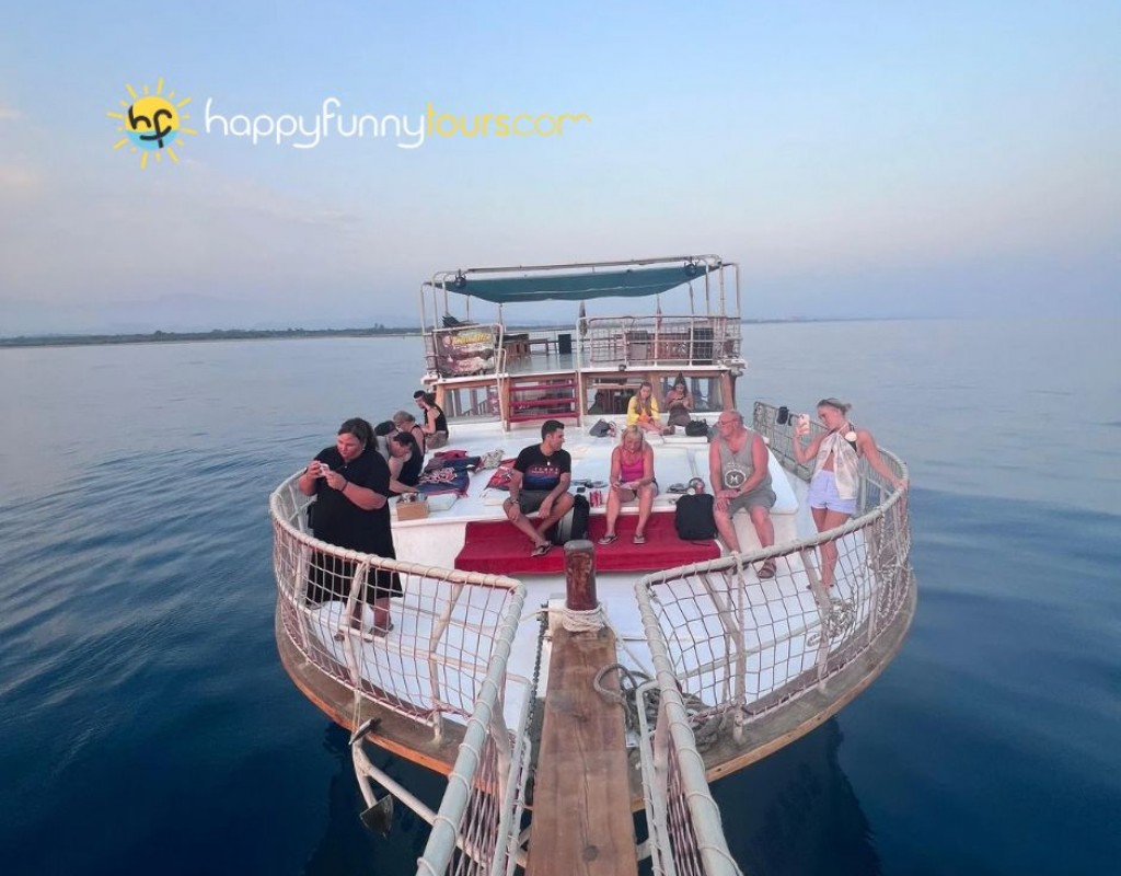  Relax Sunset Bootstour Ein Abend voller Ruhe und Romantik