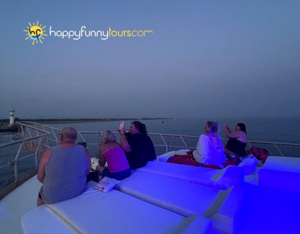  Relax Sunset Bootstour Ein Abend voller Ruhe und Romantik