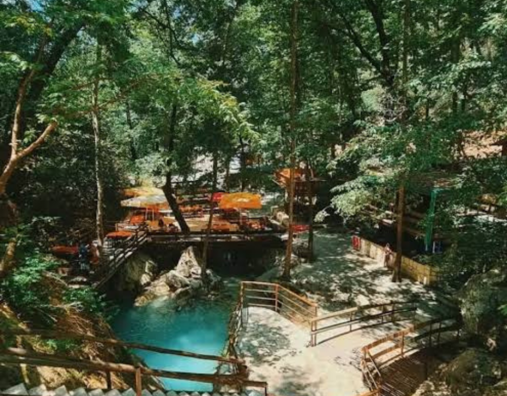 HIDDEN NATUR PARADISE