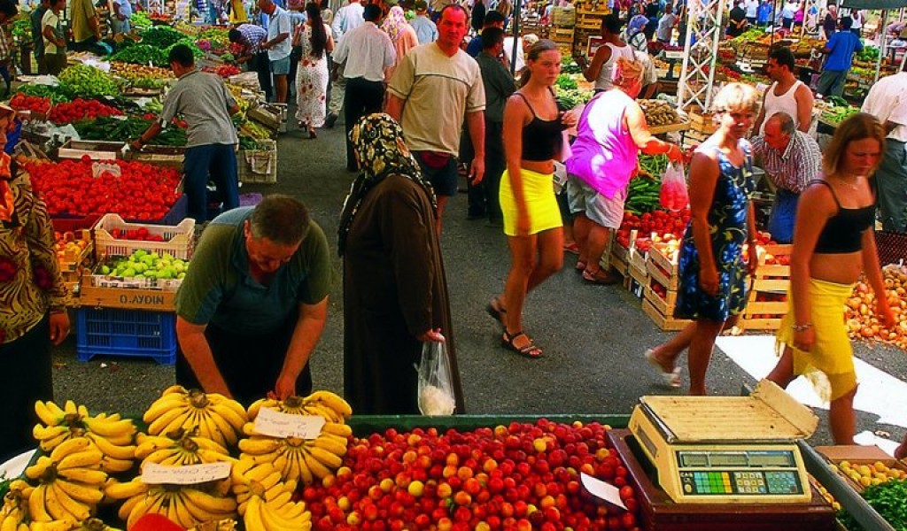 Manavgat Markt erleben: Ein authentisches Shopping-Abenteuer mit Happy Funny Tours!